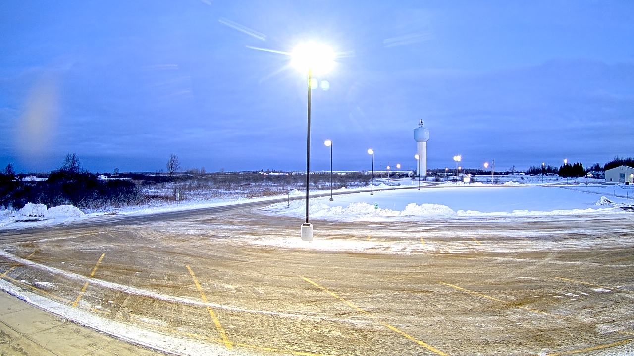 Thumbnail for current weather camera view from Calcium Primary School in Calcium, New York