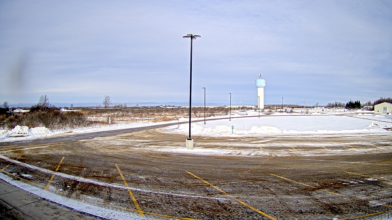 Thumbnail for current weather camera view from Calcium Primary School in Calcium, New York