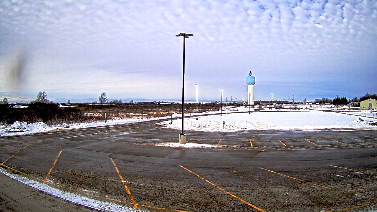 Thumbnail for current weather camera view from Calcium Primary School in Calcium, New York