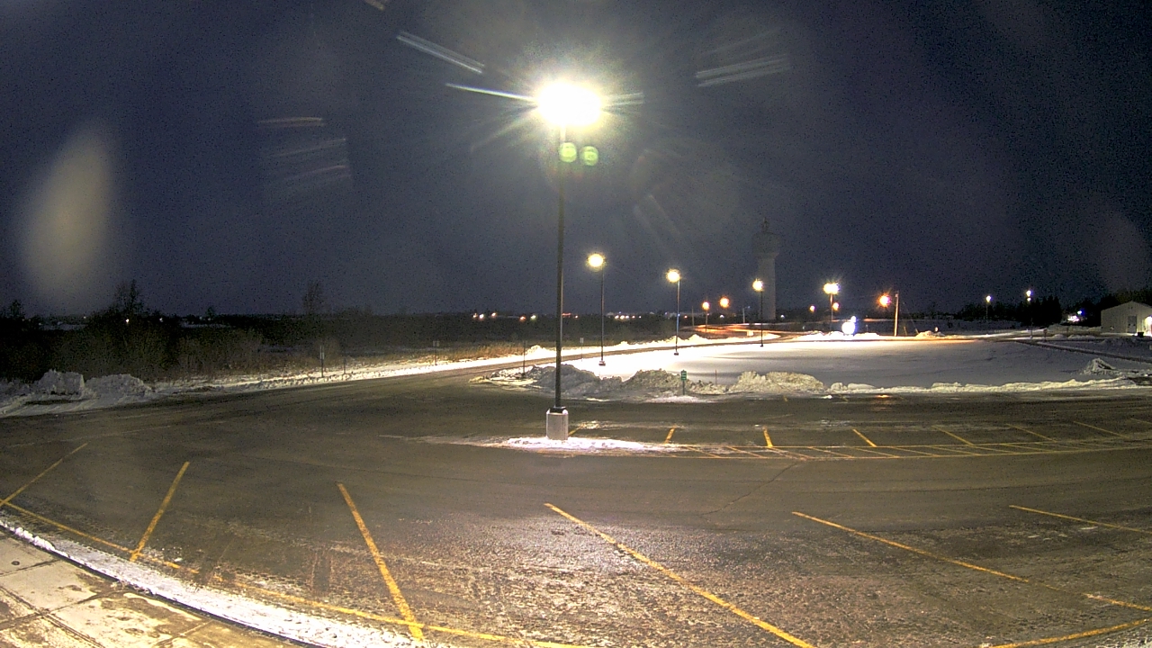 Thumbnail for current weather camera view from Calcium Primary School in Calcium, New York