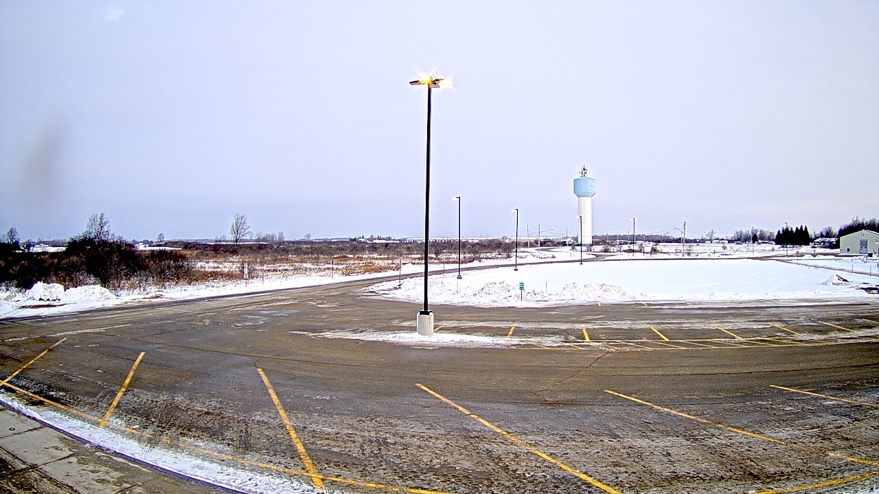 Thumbnail for current weather camera view from Calcium Primary School in Calcium, New York