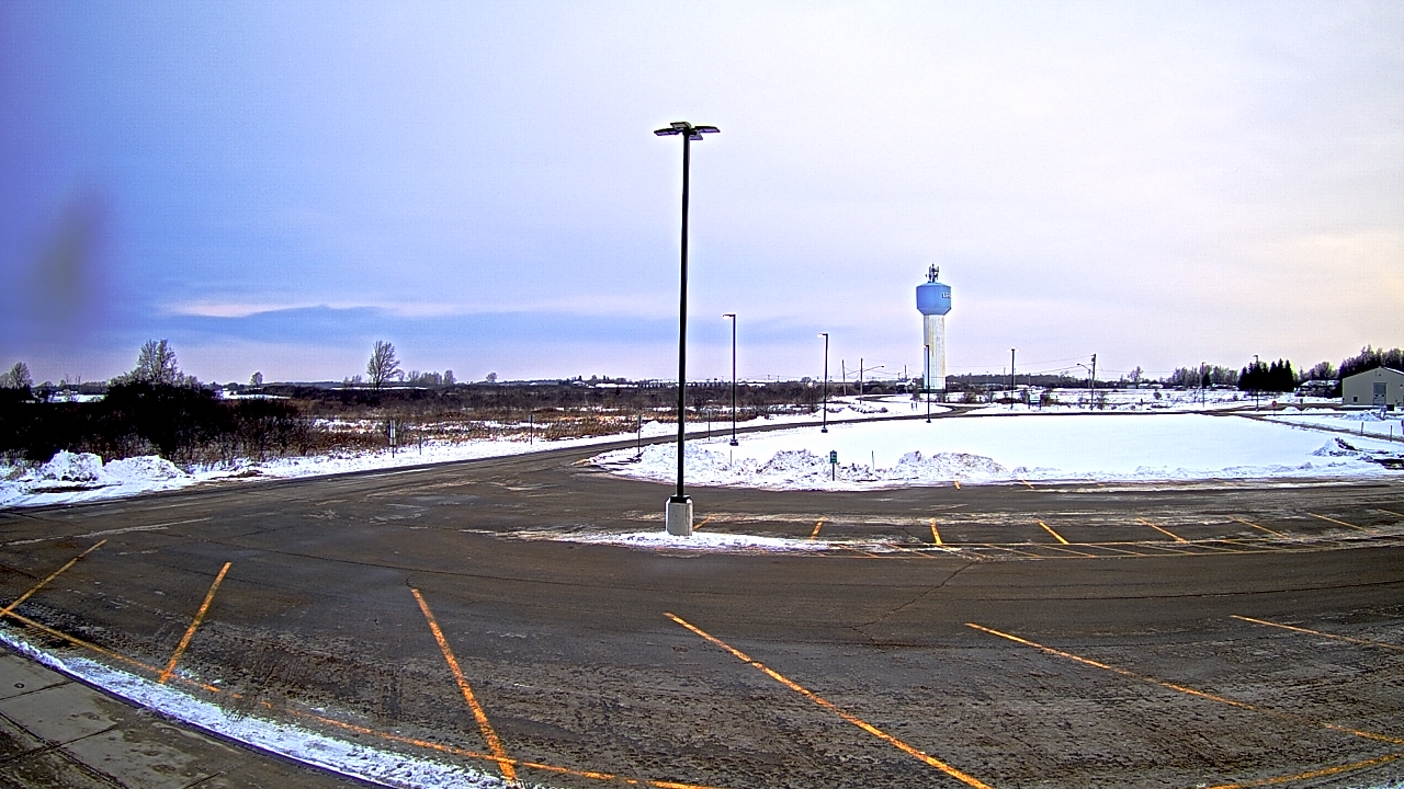 Thumbnail for current weather camera view from Calcium Primary School in Calcium, New York