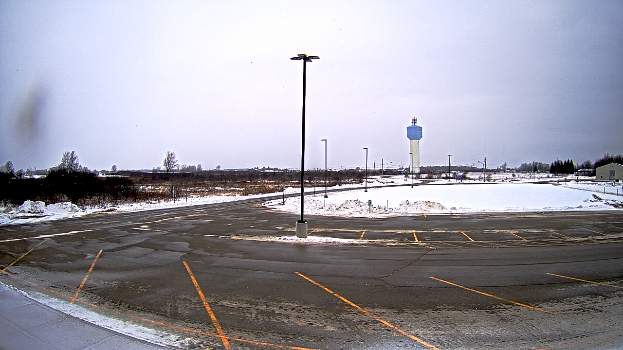 Thumbnail for current weather camera view from Calcium Primary School in Calcium, New York