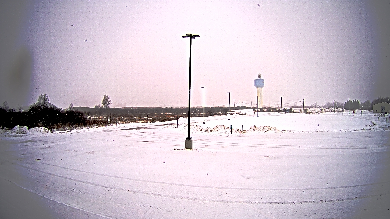 Thumbnail for current weather camera view from Calcium Primary School in Calcium, New York