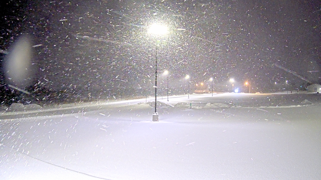 Thumbnail for current weather camera view from Calcium Primary School in Calcium, New York