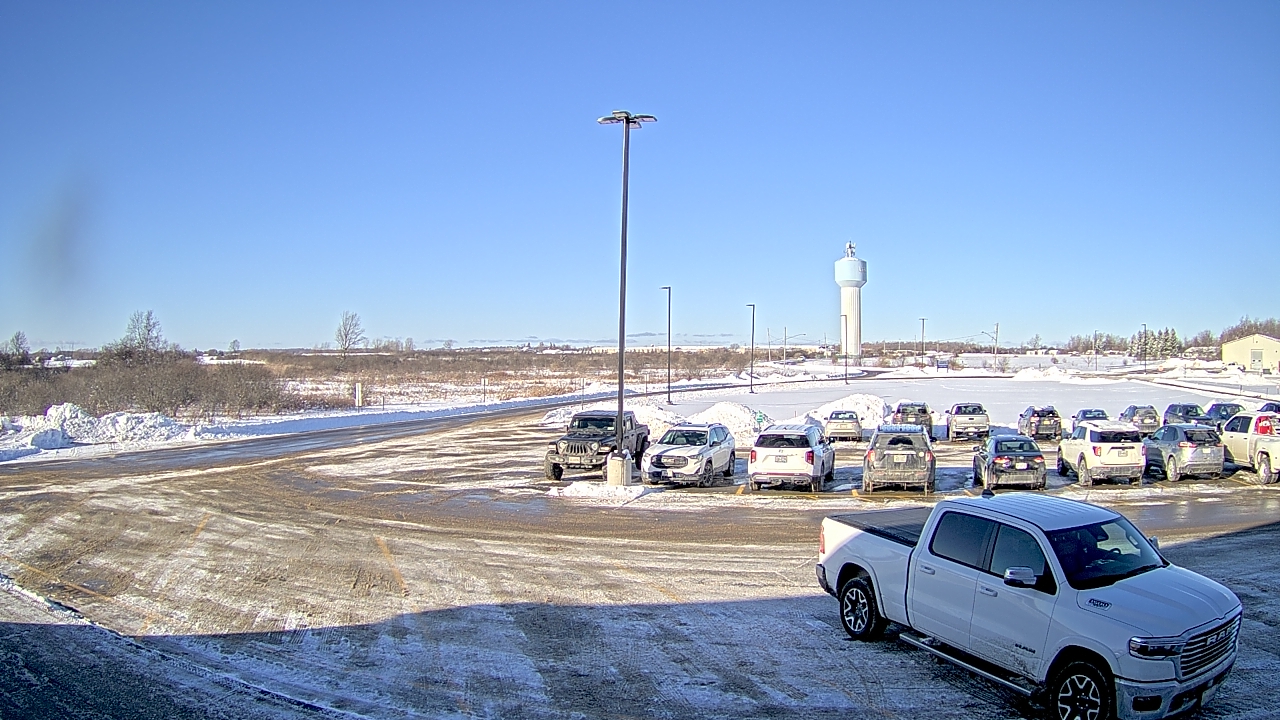 Thumbnail for current weather camera view from Calcium Primary School in Calcium, New York