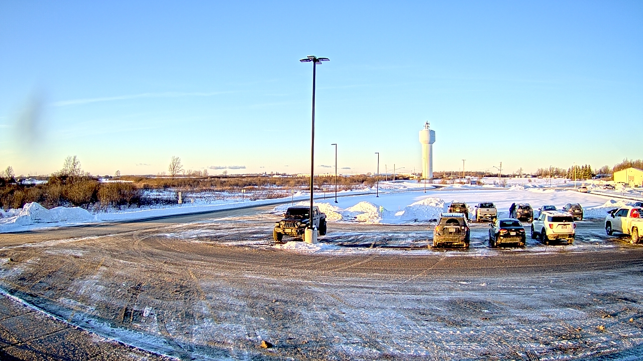 Thumbnail for current weather camera view from Calcium Primary School in Calcium, New York