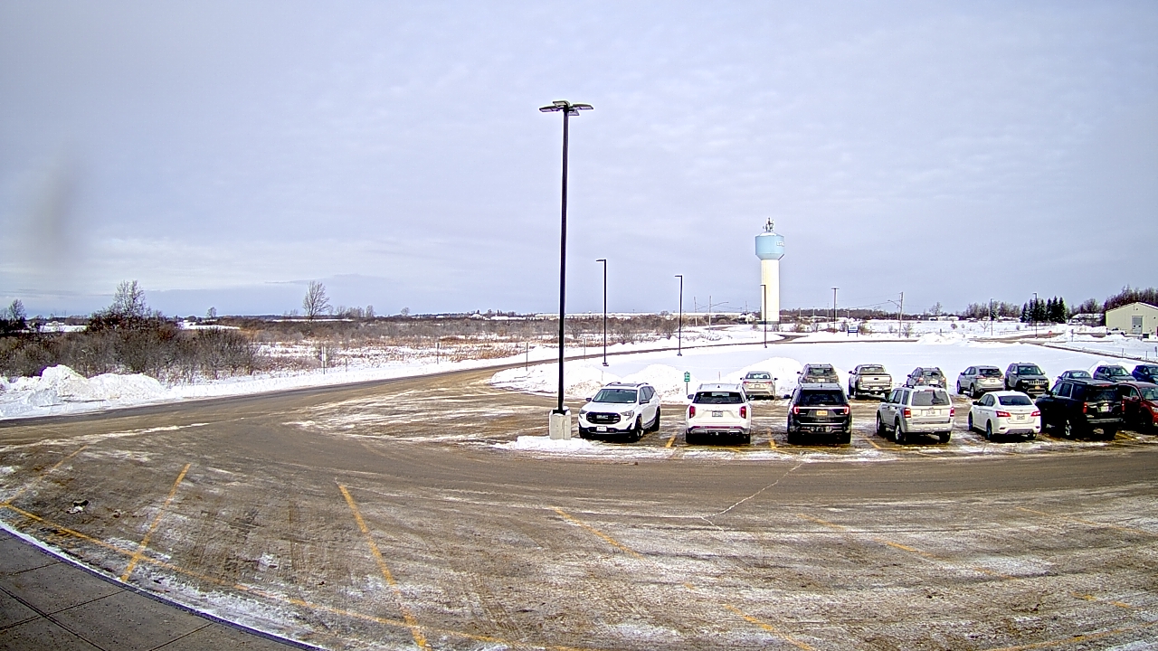 Thumbnail for current weather camera view from Calcium Primary School in Calcium, New York