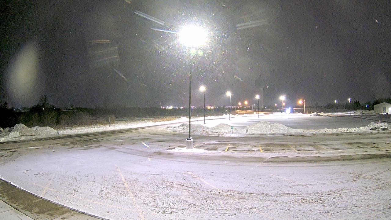 Thumbnail for current weather camera view from Calcium Primary School in Calcium, New York