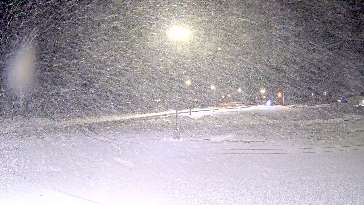 Thumbnail for current weather camera view from Calcium Primary School in Calcium, New York