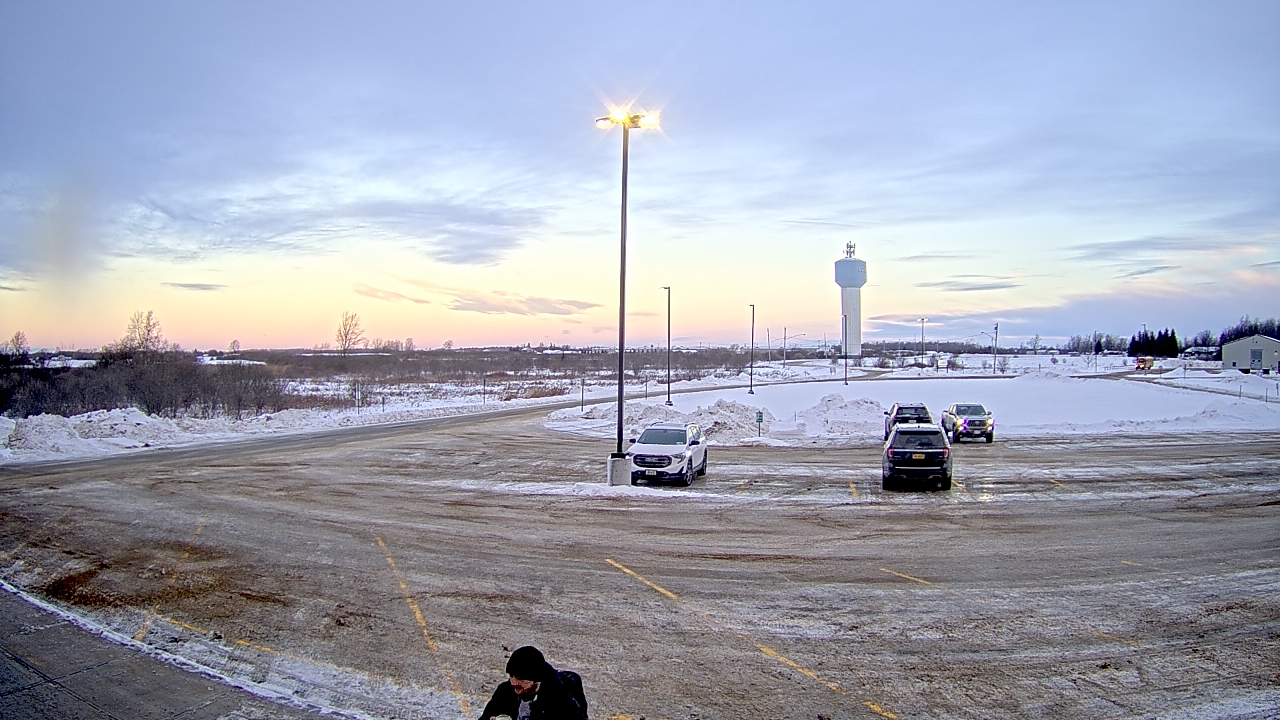 Thumbnail for current weather camera view from Calcium Primary School in Calcium, New York