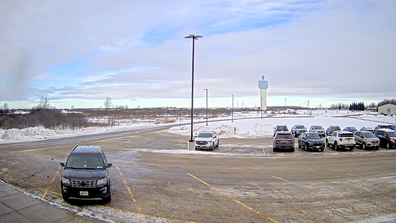 Thumbnail for current weather camera view from Calcium Primary School in Calcium, New York