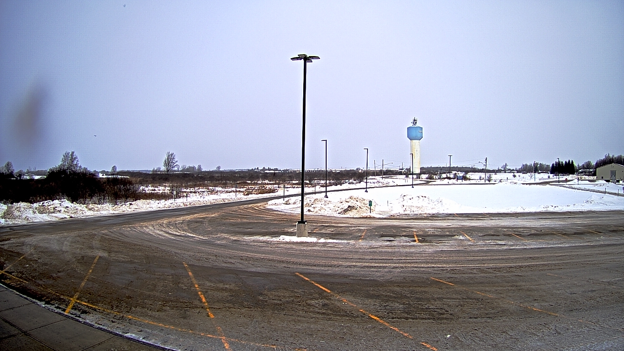 Thumbnail for current weather camera view from Calcium Primary School in Calcium, New York