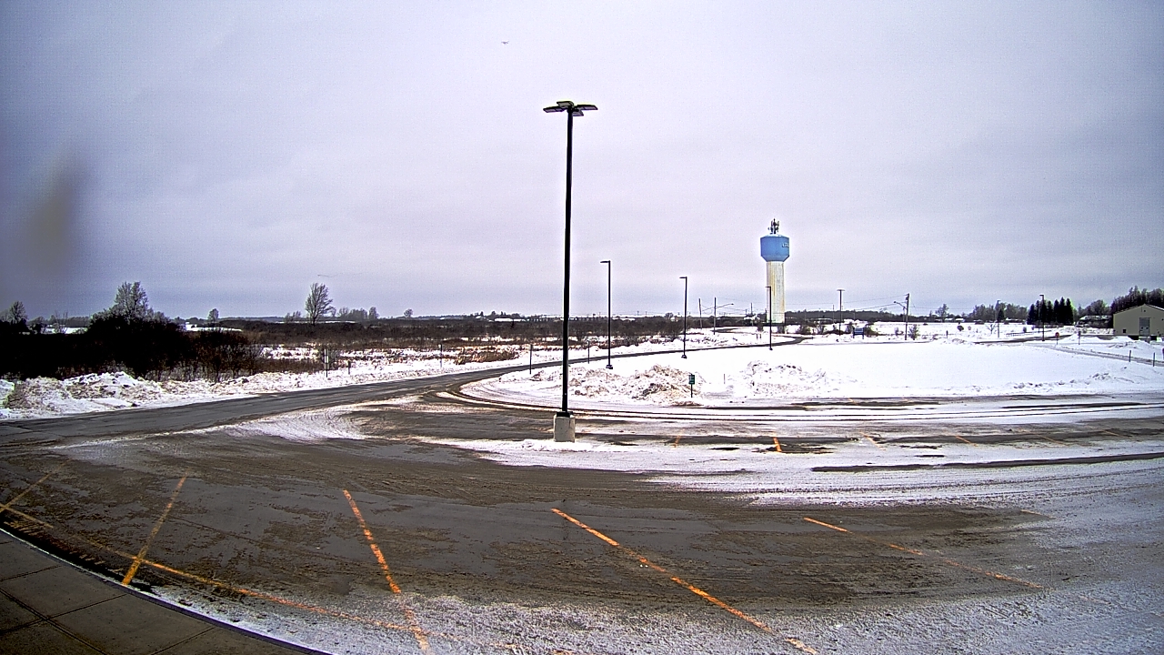 Thumbnail for current weather camera view from Calcium Primary School in Calcium, New York