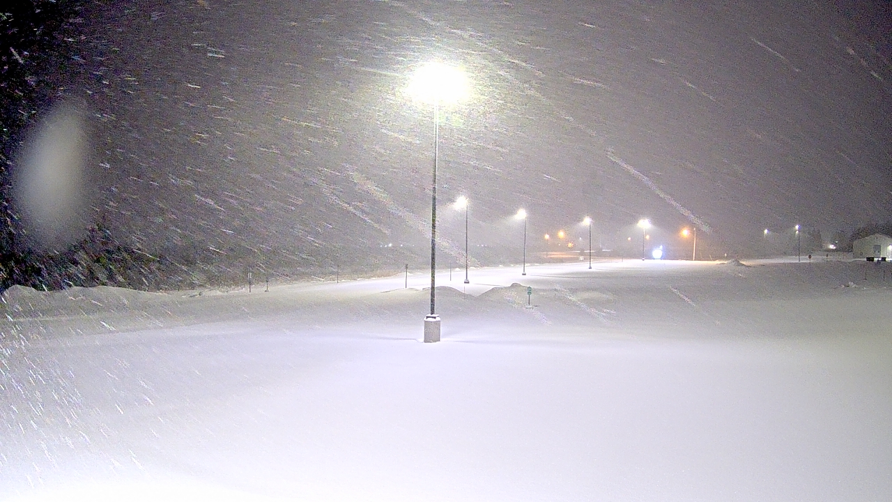 Thumbnail for current weather camera view from Calcium Primary School in Calcium, New York