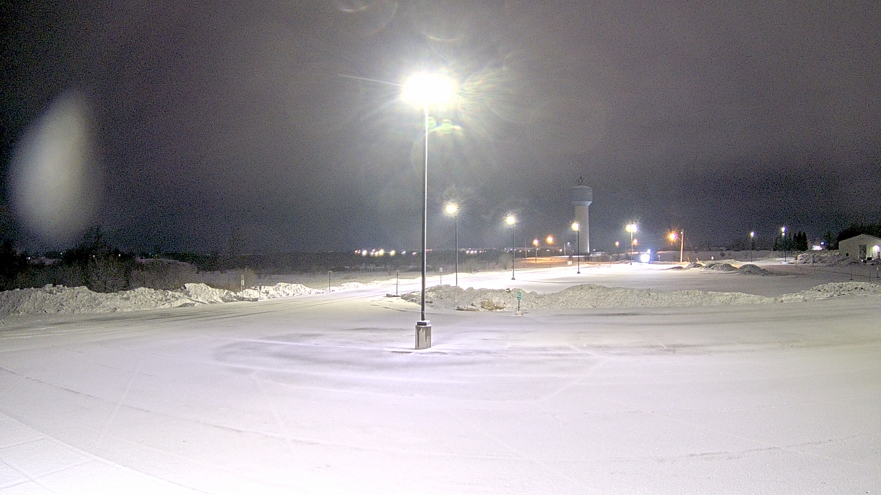 Thumbnail for current weather camera view from Calcium Primary School in Calcium, New York