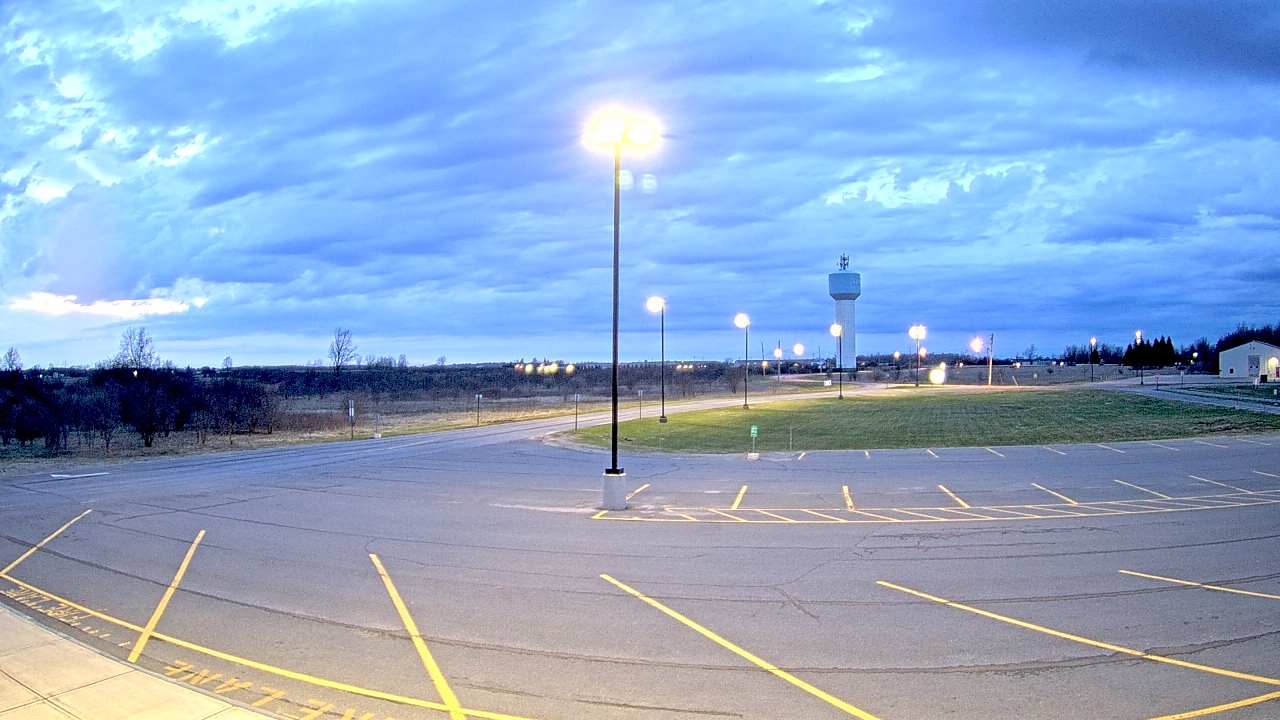 Thumbnail for current weather camera view from Calcium Primary School in Calcium, New York