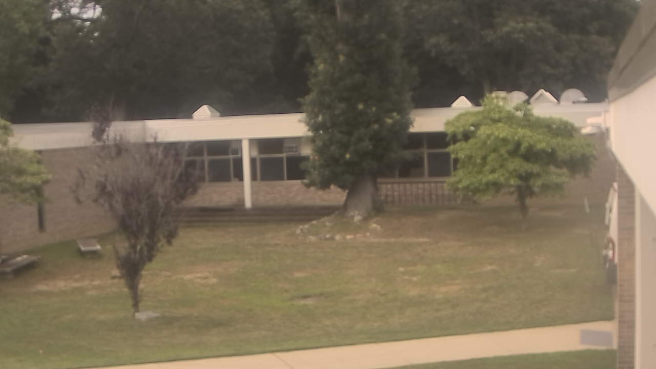 Thumbnail for current weather camera view from Cold Spring Harbor HS in Cold Spring Harbor, New York