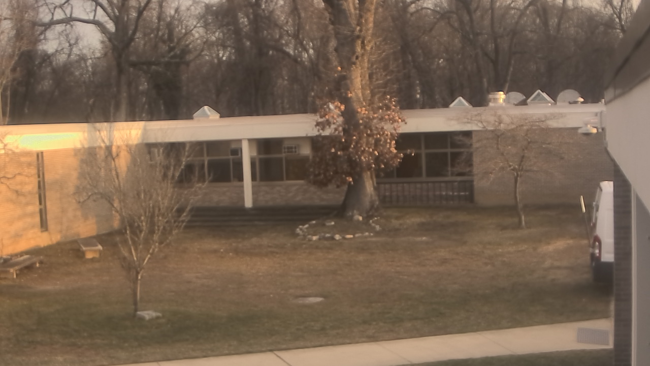 Thumbnail for current weather camera view from Cold Spring Harbor HS in Cold Spring Harbor, New York