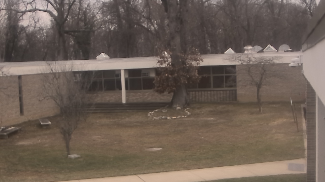 Thumbnail for current weather camera view from Cold Spring Harbor HS in Cold Spring Harbor, New York