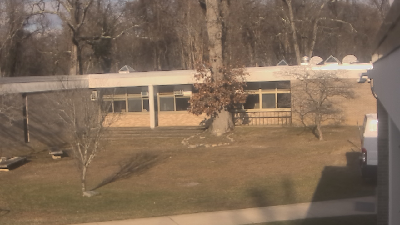 Thumbnail for current weather camera view from Cold Spring Harbor HS in Cold Spring Harbor, New York