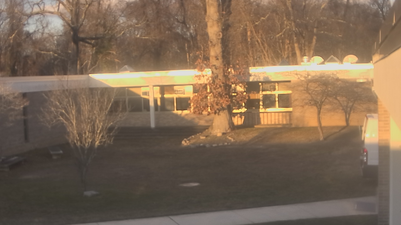 Thumbnail for current weather camera view from Cold Spring Harbor HS in Cold Spring Harbor, New York