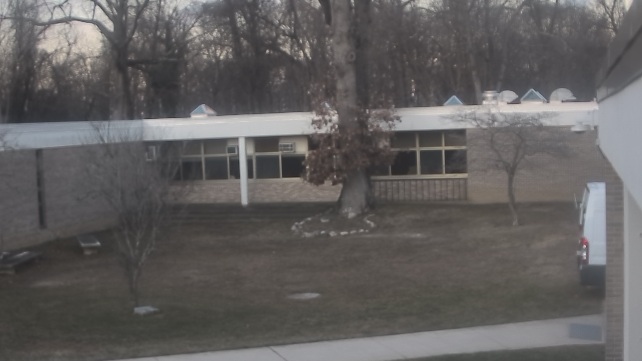 Thumbnail for current weather camera view from Cold Spring Harbor HS in Cold Spring Harbor, New York