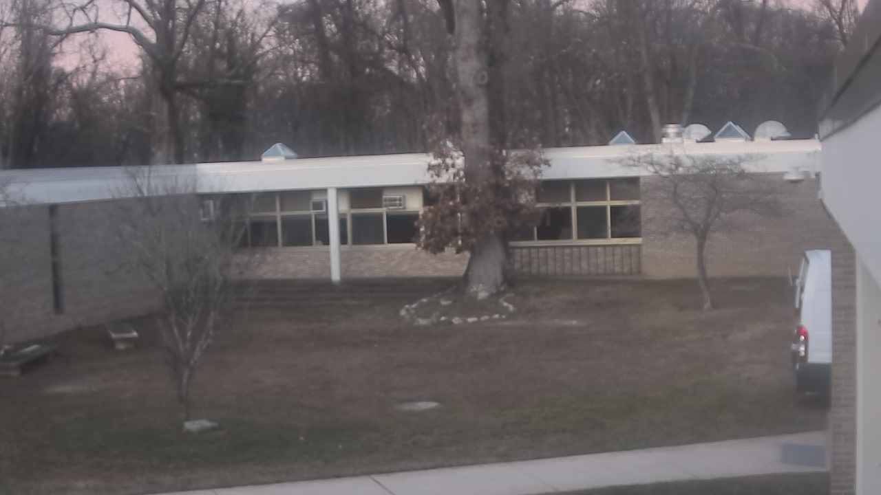 Thumbnail for current weather camera view from Cold Spring Harbor HS in Cold Spring Harbor, New York