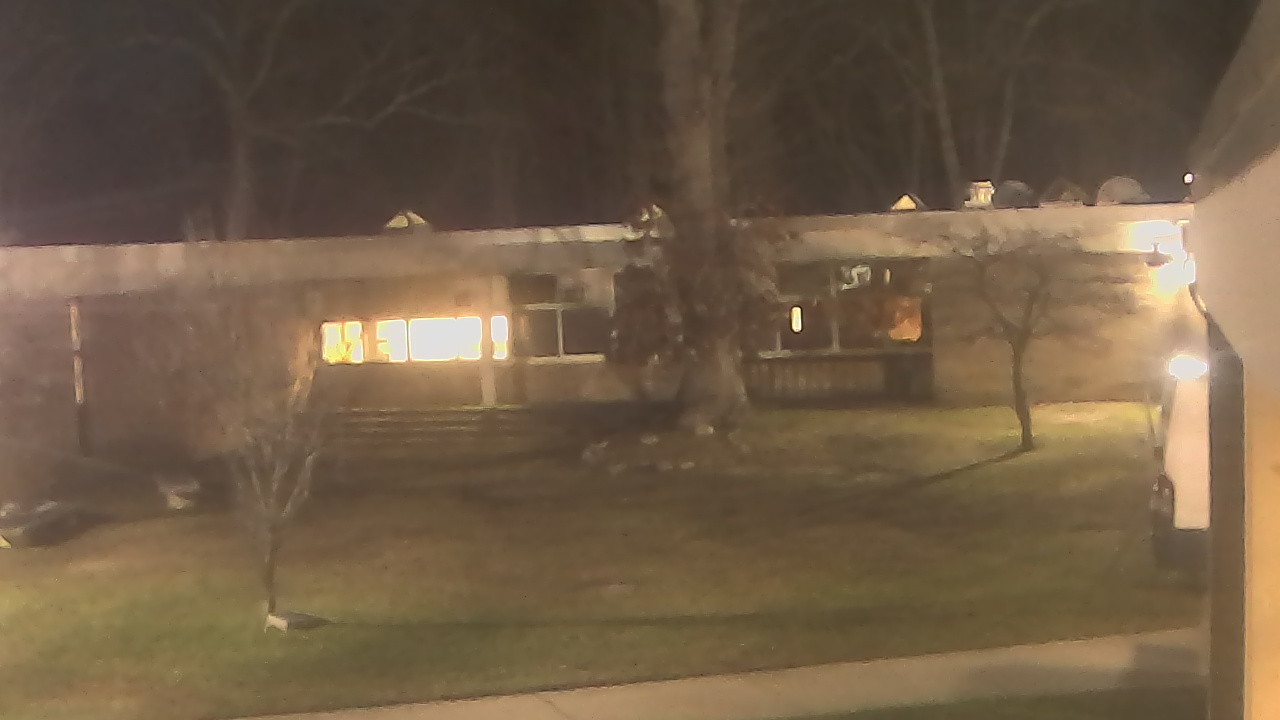 Thumbnail for current weather camera view from Cold Spring Harbor HS in Cold Spring Harbor, New York