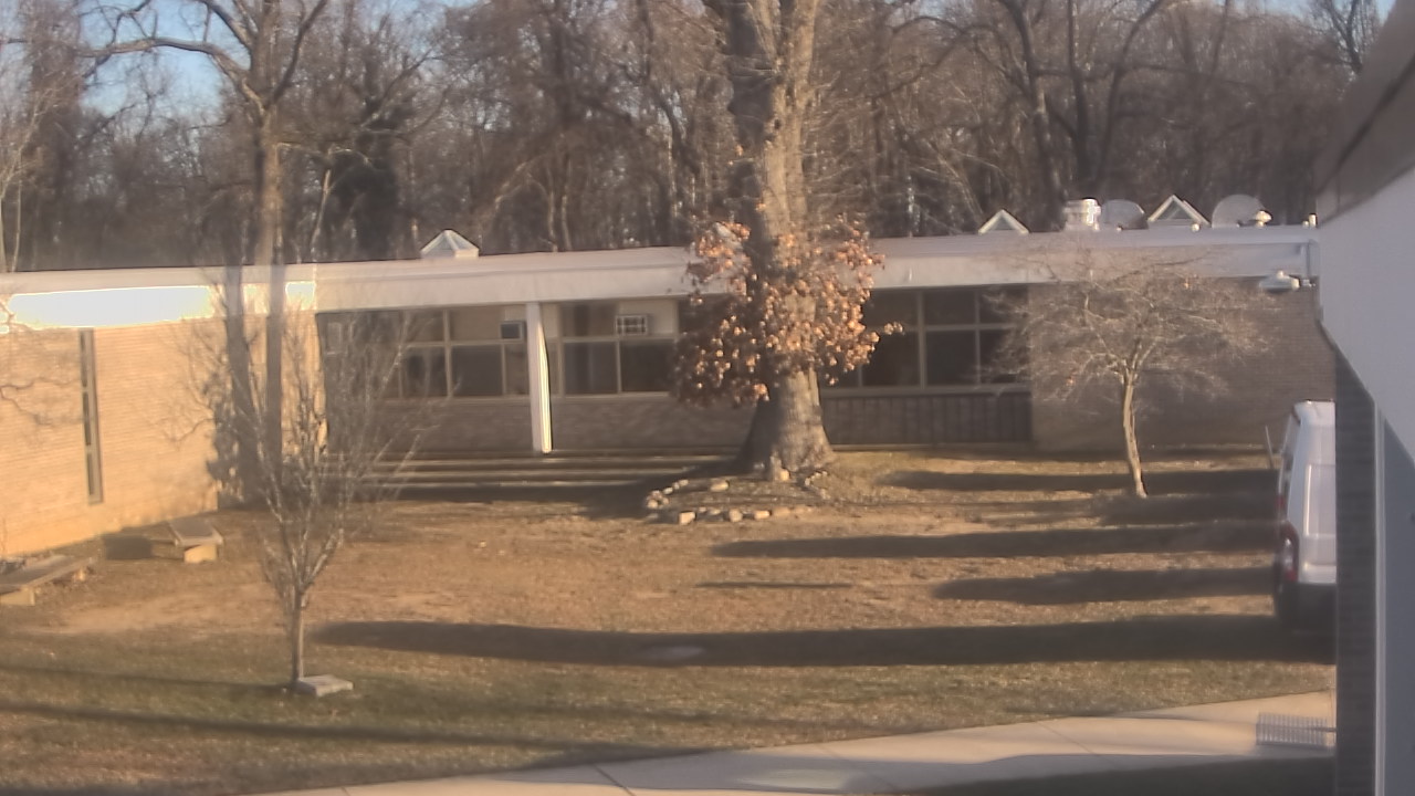 Thumbnail for current weather camera view from Cold Spring Harbor HS in Cold Spring Harbor, New York