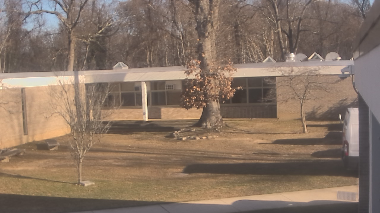 Thumbnail for current weather camera view from Cold Spring Harbor HS in Cold Spring Harbor, New York