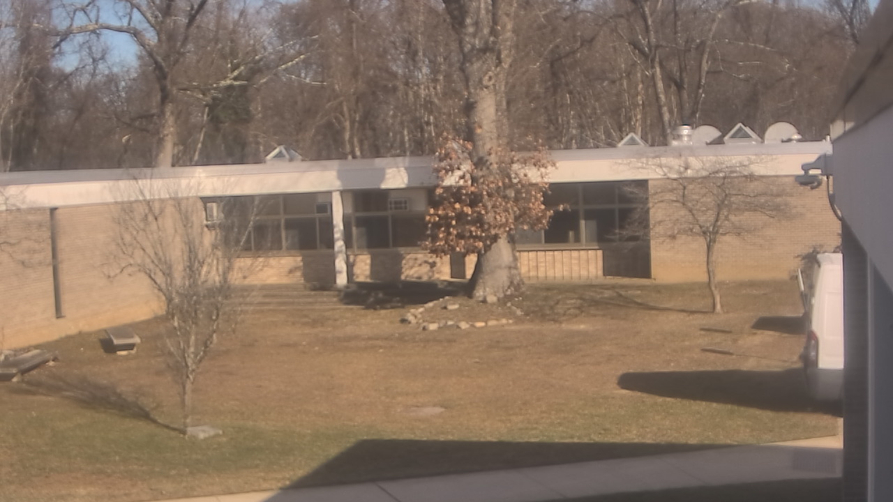 Thumbnail for current weather camera view from Cold Spring Harbor HS in Cold Spring Harbor, New York