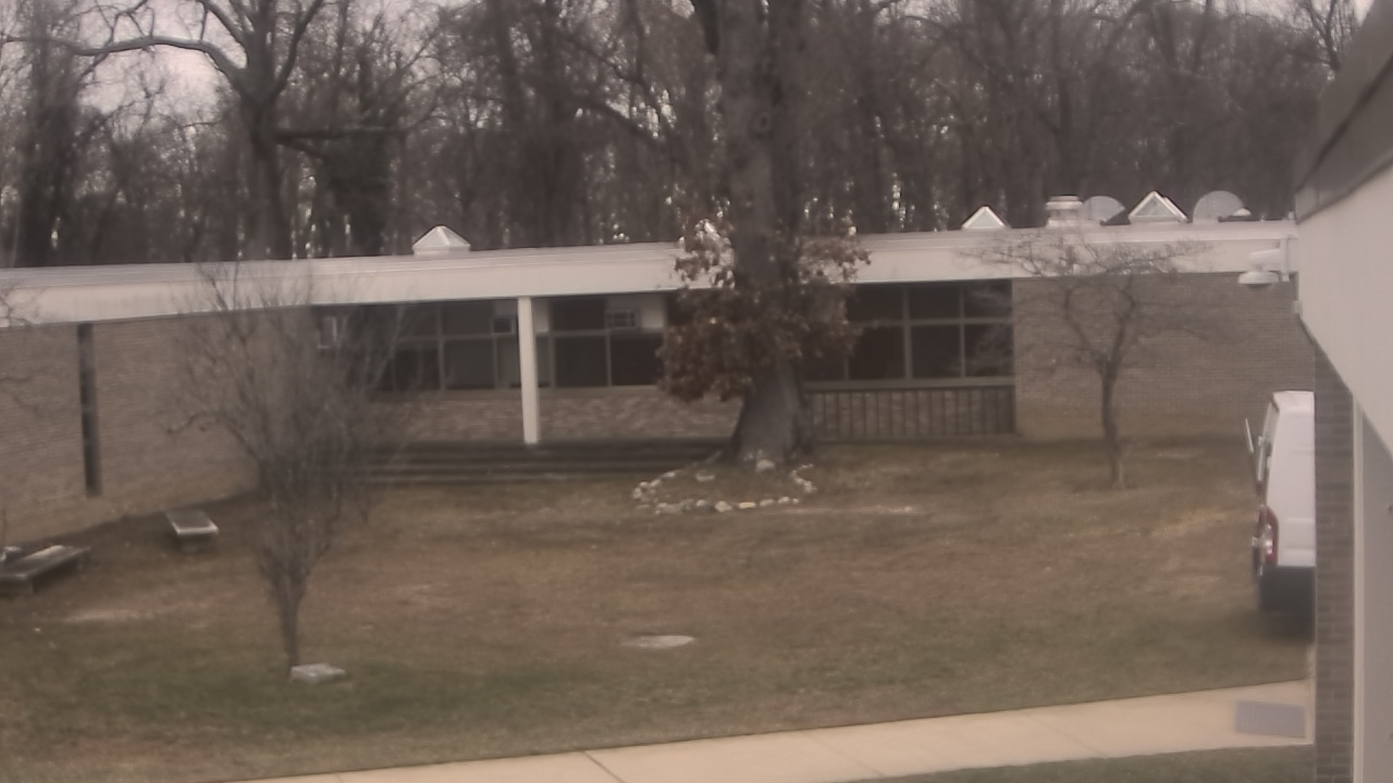 Thumbnail for current weather camera view from Cold Spring Harbor HS in Cold Spring Harbor, New York