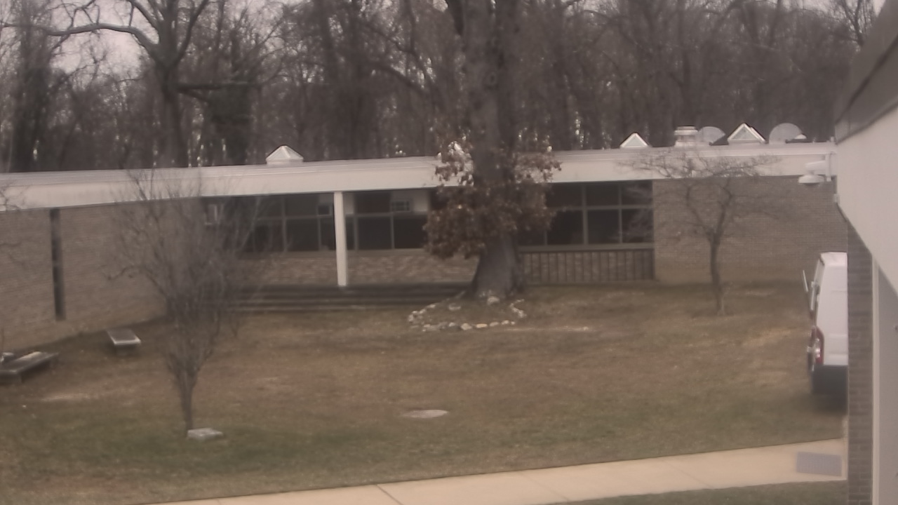 Thumbnail for current weather camera view from Cold Spring Harbor HS in Cold Spring Harbor, New York