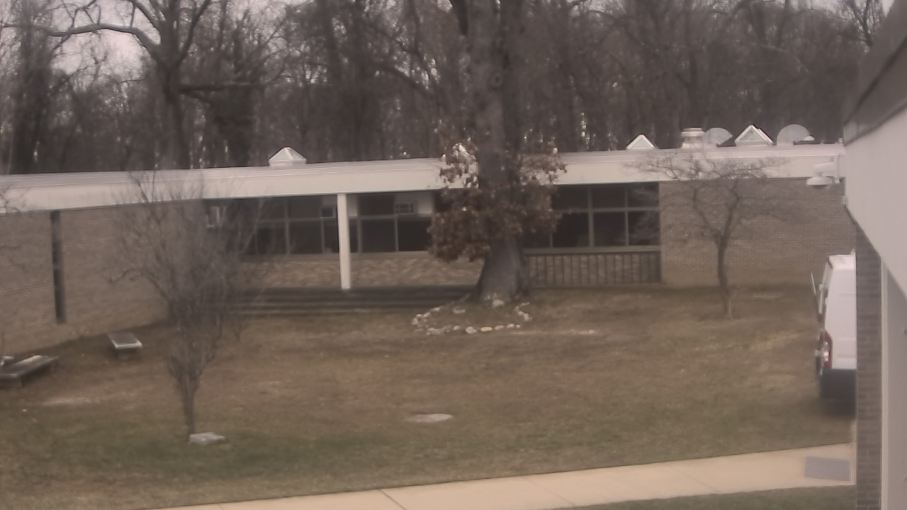 Thumbnail for current weather camera view from Cold Spring Harbor HS in Cold Spring Harbor, New York