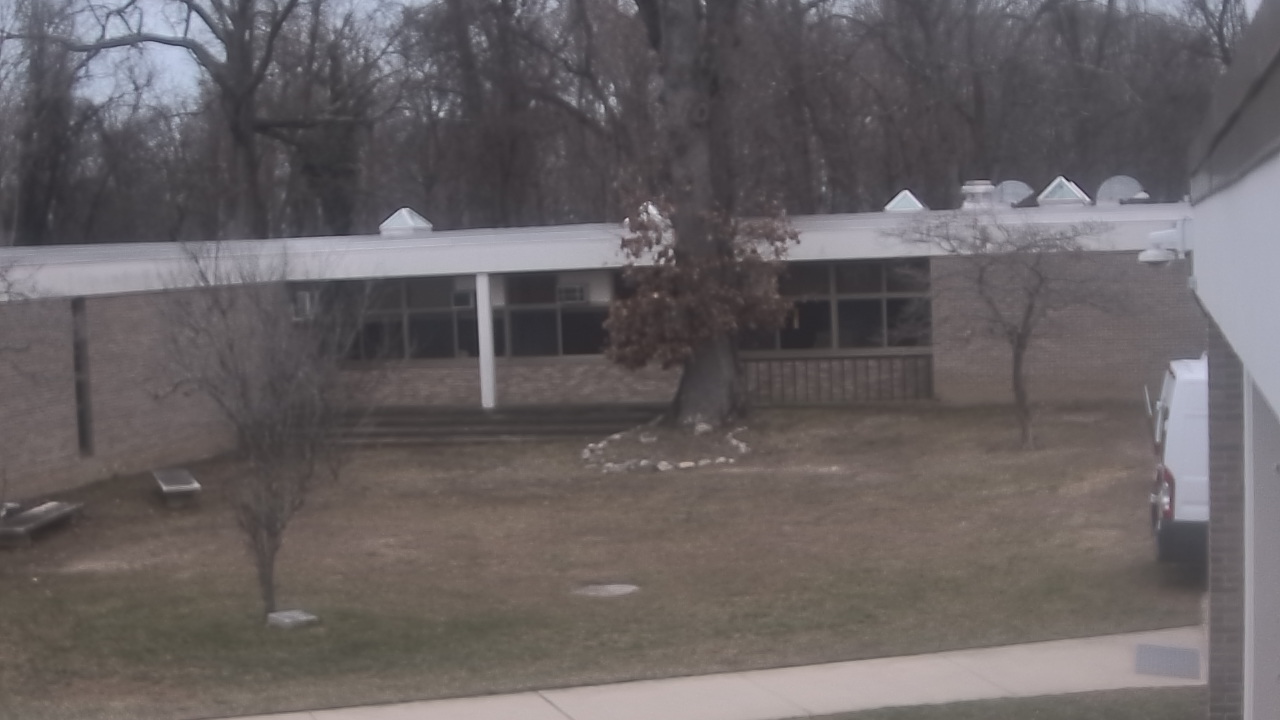 Thumbnail for current weather camera view from Cold Spring Harbor HS in Cold Spring Harbor, New York