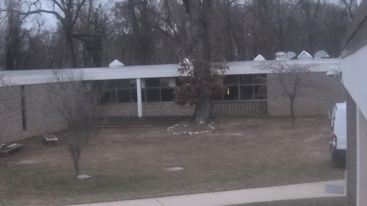 Thumbnail for current weather camera view from Cold Spring Harbor HS in Cold Spring Harbor, New York