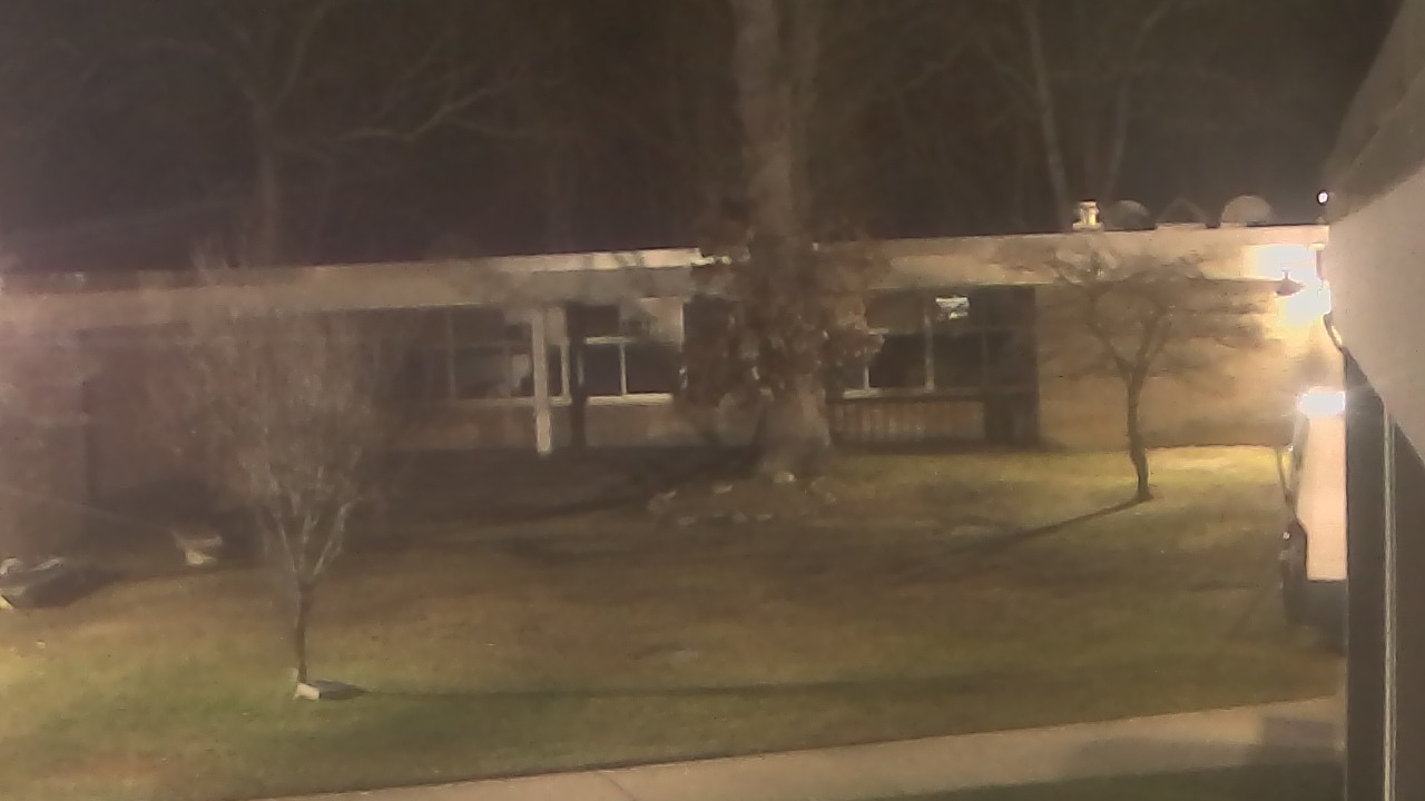 Thumbnail for current weather camera view from Cold Spring Harbor HS in Cold Spring Harbor, New York