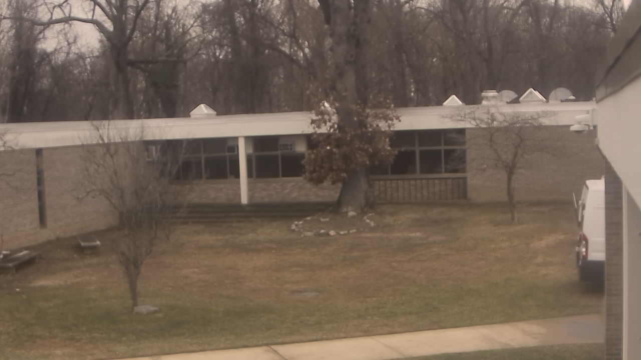 Thumbnail for current weather camera view from Cold Spring Harbor HS in Cold Spring Harbor, New York