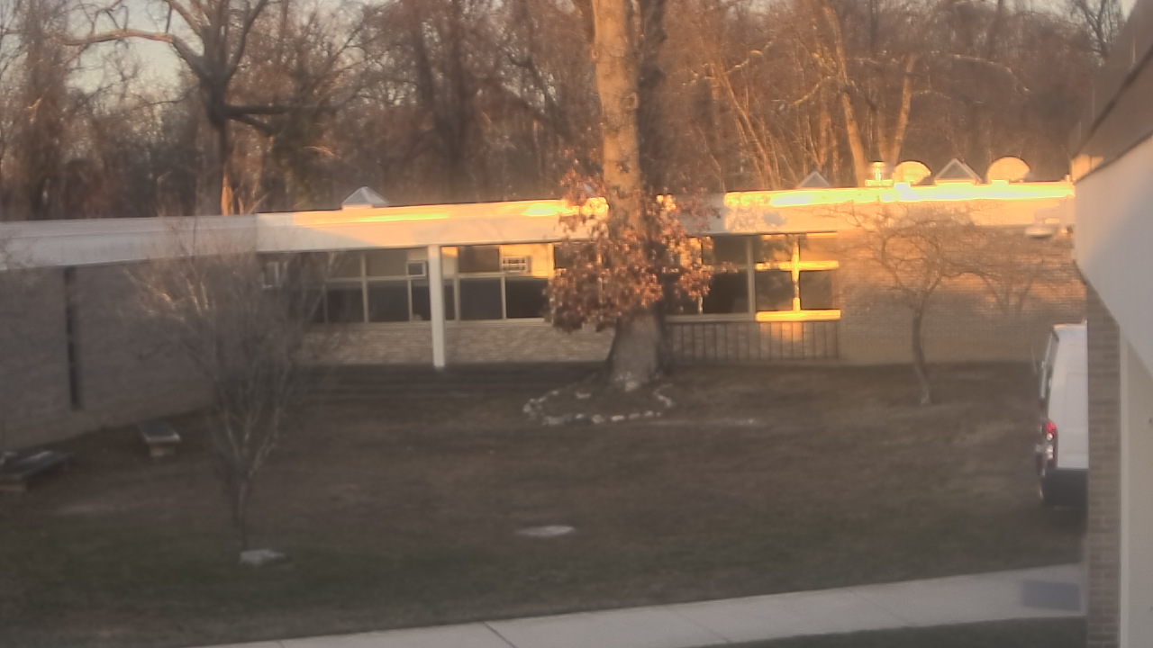 Thumbnail for current weather camera view from Cold Spring Harbor HS in Cold Spring Harbor, New York