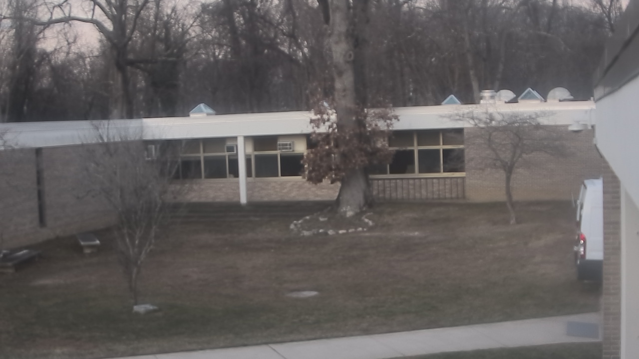 Thumbnail for current weather camera view from Cold Spring Harbor HS in Cold Spring Harbor, New York