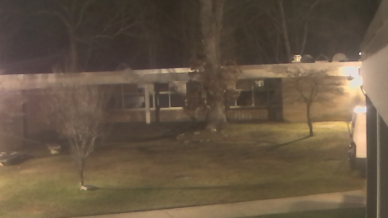 Thumbnail for current weather camera view from Cold Spring Harbor HS in Cold Spring Harbor, New York