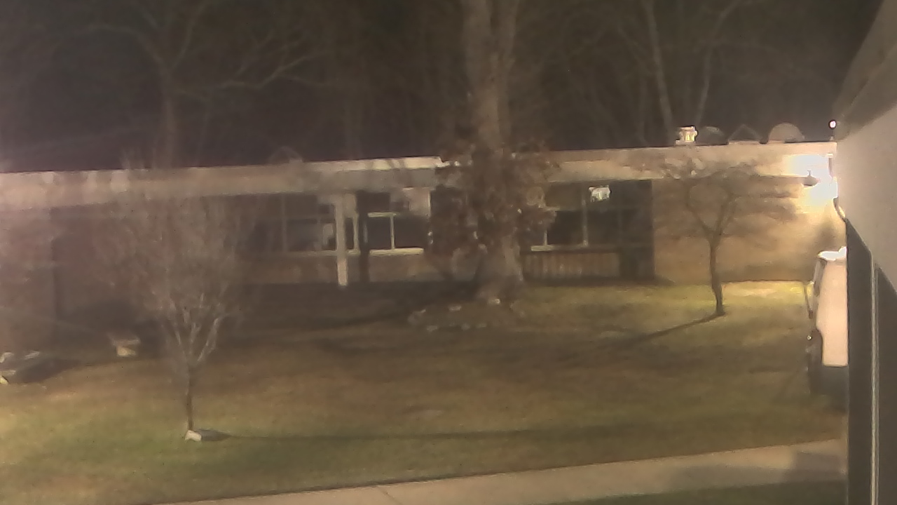 Thumbnail for current weather camera view from Cold Spring Harbor HS in Cold Spring Harbor, New York