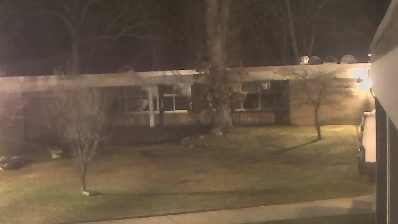 Thumbnail for current weather camera view from Cold Spring Harbor HS in Cold Spring Harbor, New York