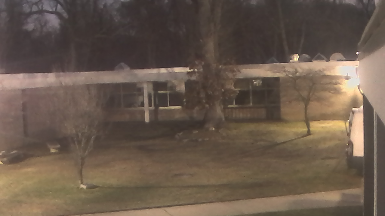 Thumbnail for current weather camera view from Cold Spring Harbor HS in Cold Spring Harbor, New York