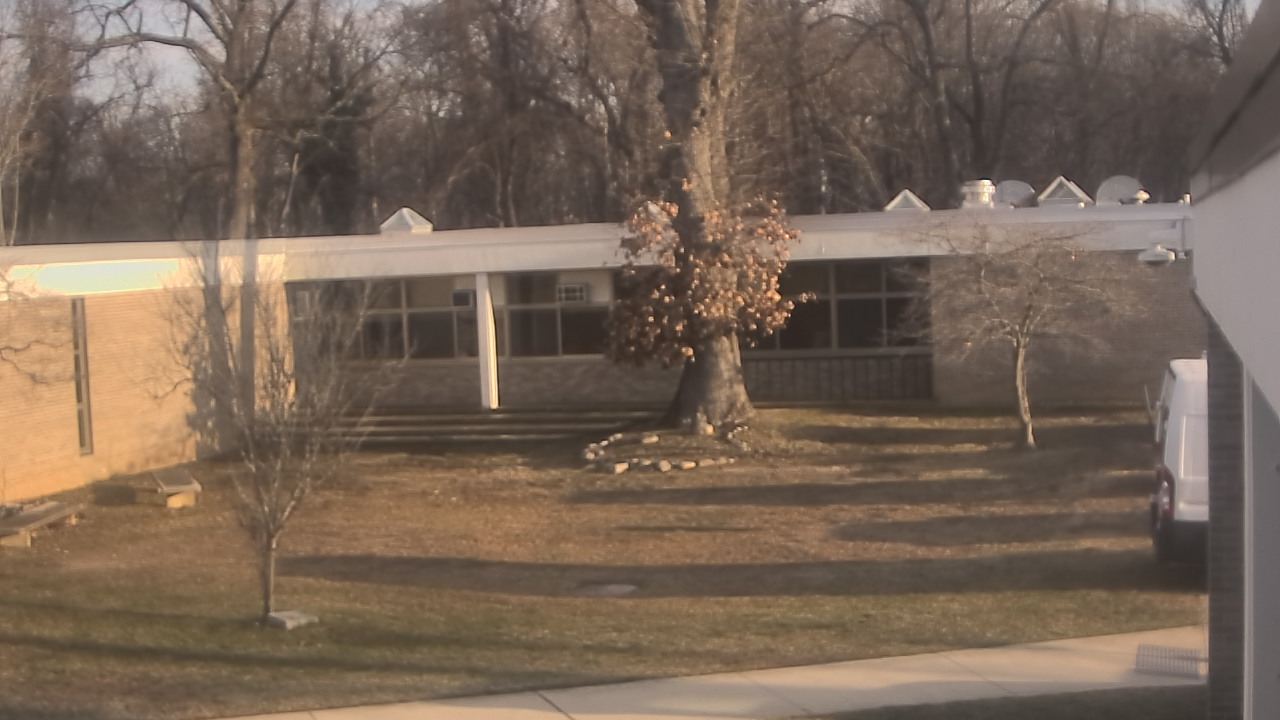 Thumbnail for current weather camera view from Cold Spring Harbor HS in Cold Spring Harbor, New York