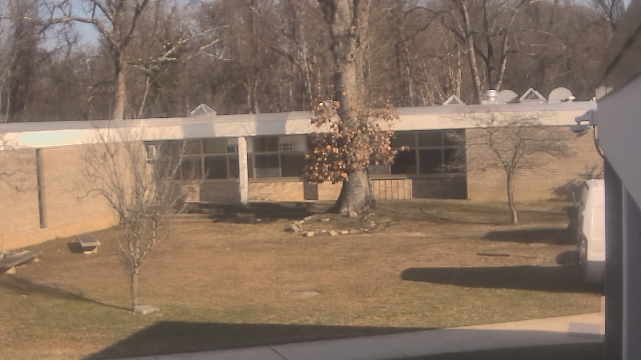 Thumbnail for current weather camera view from Cold Spring Harbor HS in Cold Spring Harbor, New York