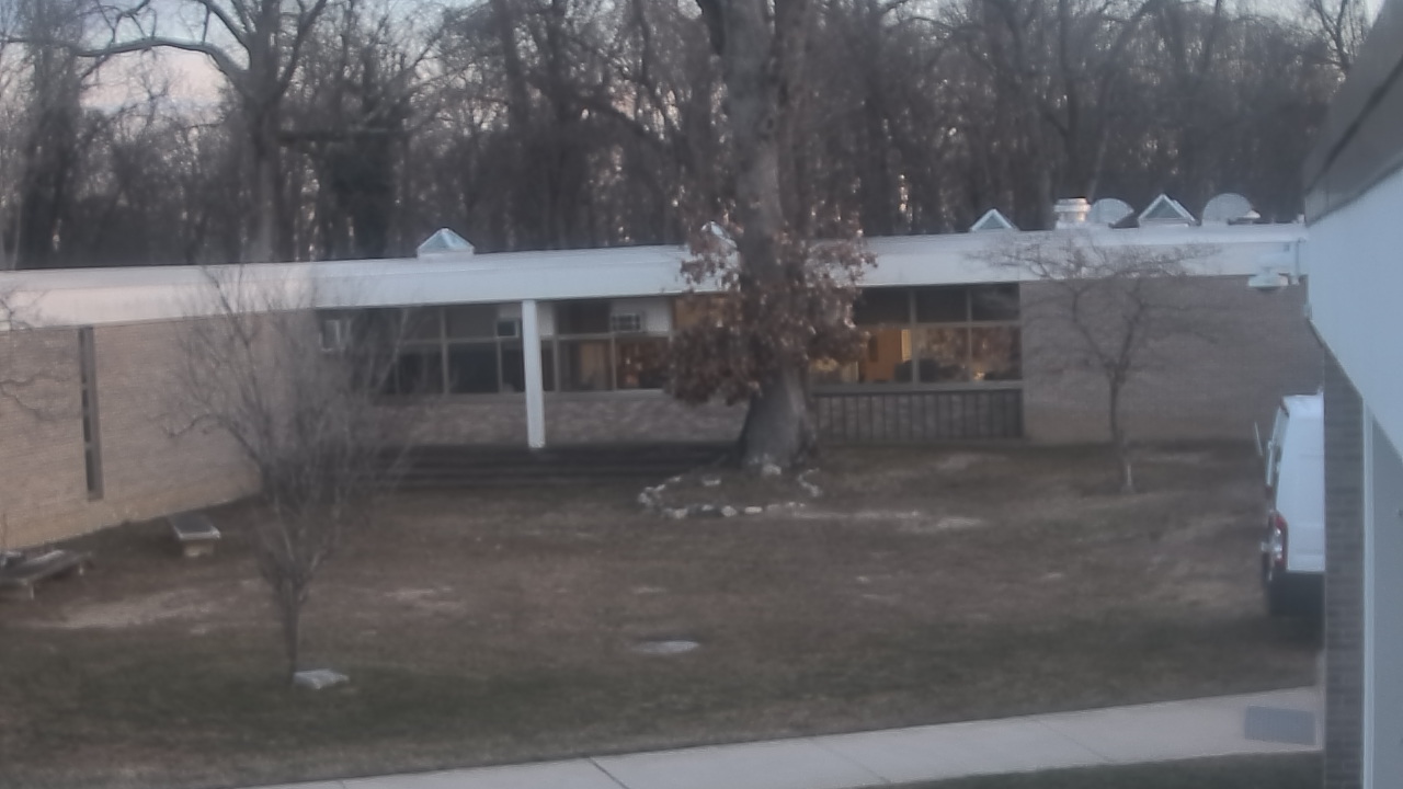 Thumbnail for current weather camera view from Cold Spring Harbor HS in Cold Spring Harbor, New York