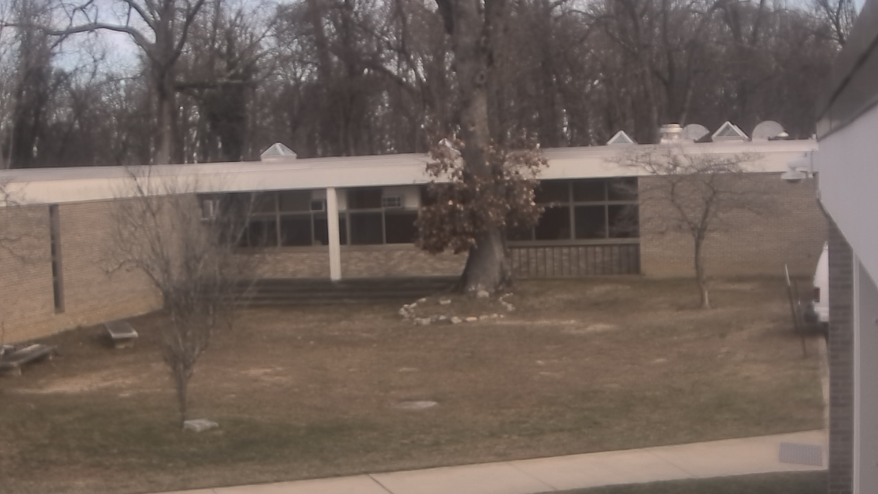 Thumbnail for current weather camera view from Cold Spring Harbor HS in Cold Spring Harbor, New York