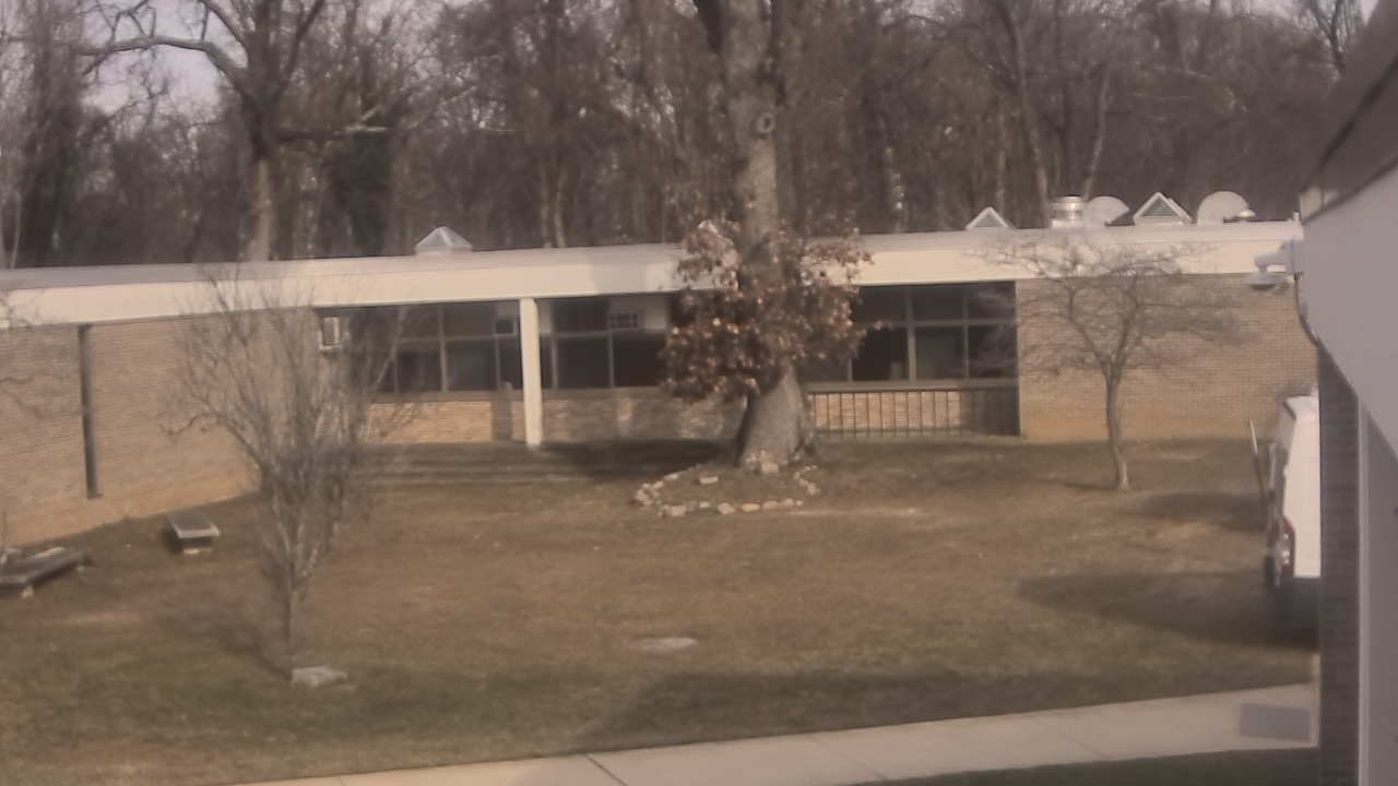 Thumbnail for current weather camera view from Cold Spring Harbor HS in Cold Spring Harbor, New York